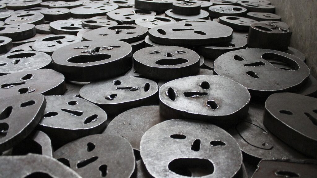 faces, steel, art