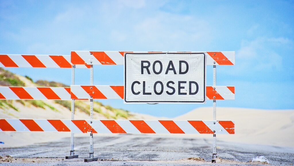 signpost, closed, road-sign, resistance to change